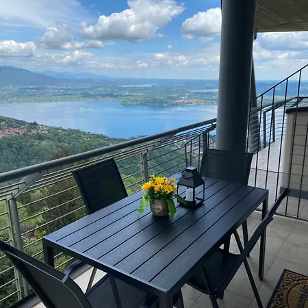 Terrazzadolcevista Massino Visconti