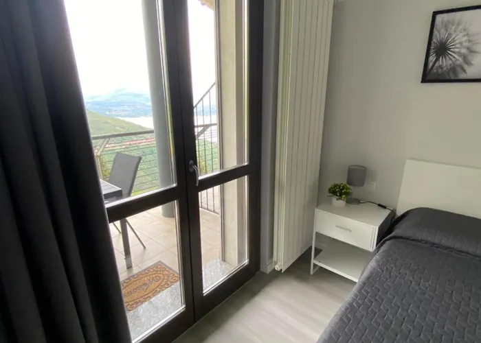 Apartament Terrazzadolcevista - Panoramico Sui Tre Laghi Massino Visconti